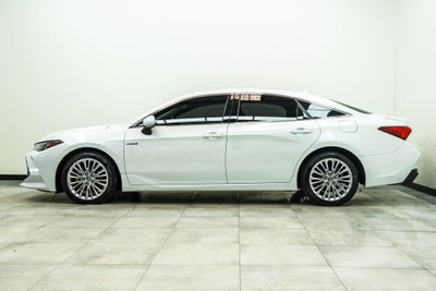2019 Toyota Avalon Hybrid Limited