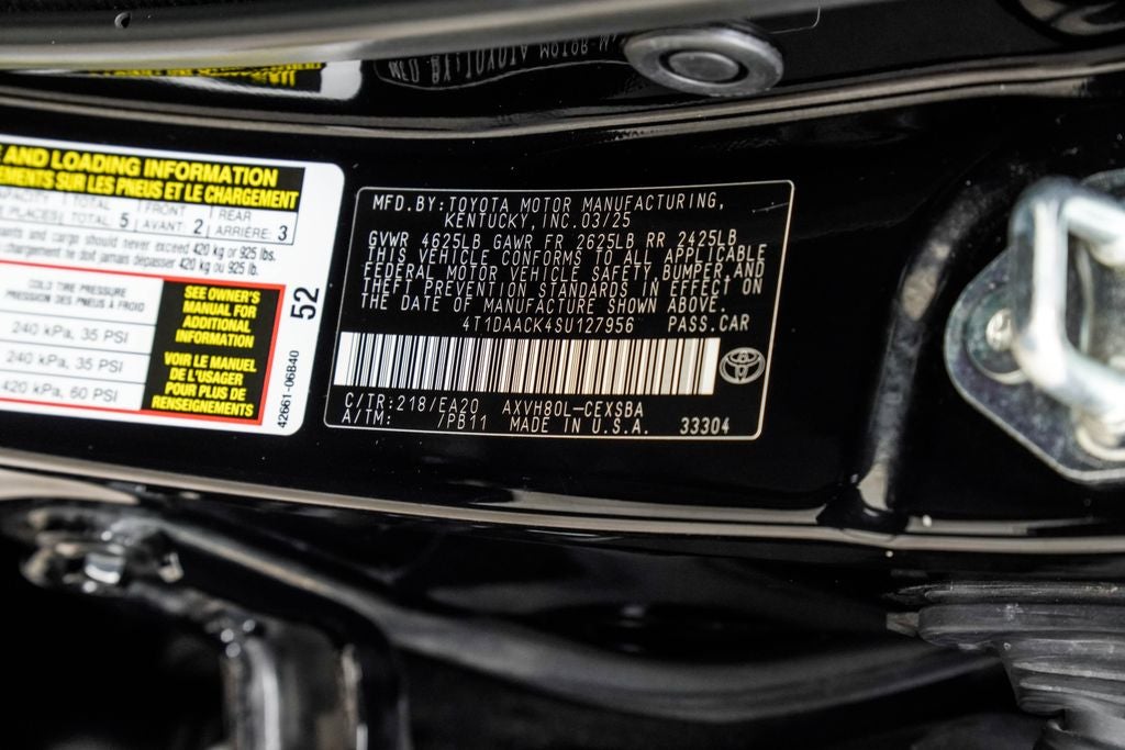 2025 Toyota Camry SE