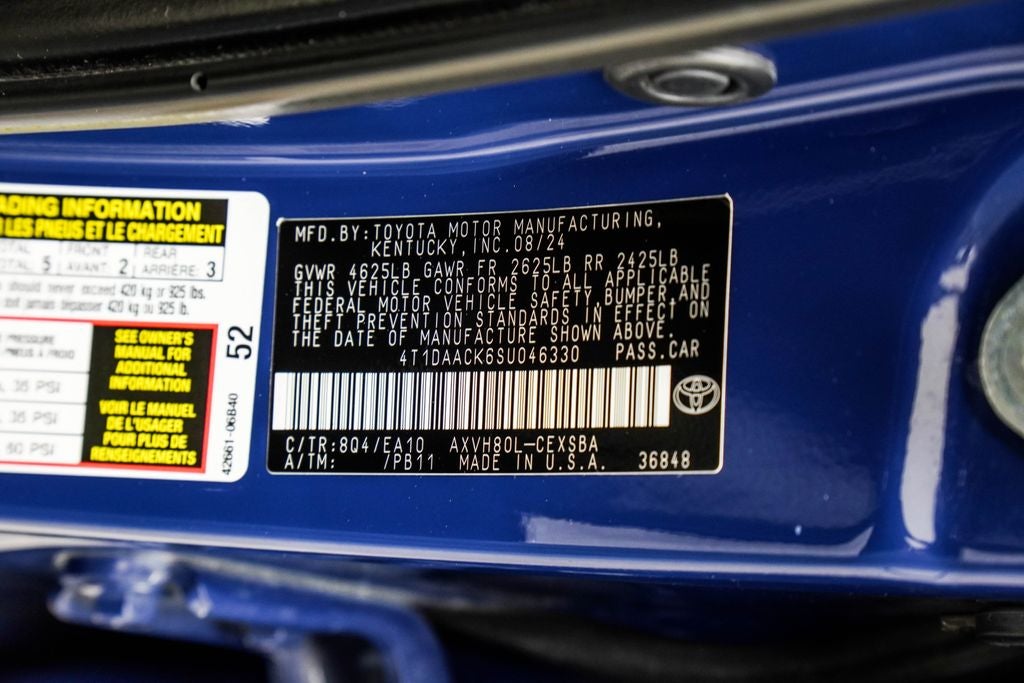 2025 Toyota Camry SE