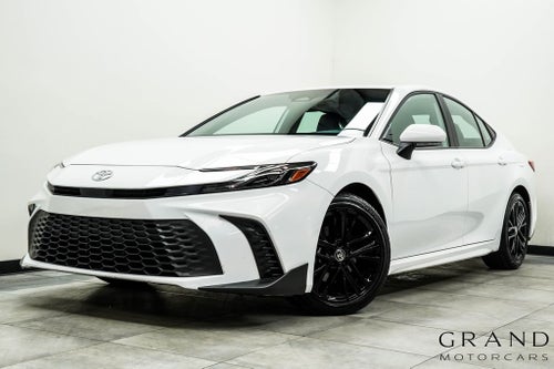 2026 Toyota Camry SE