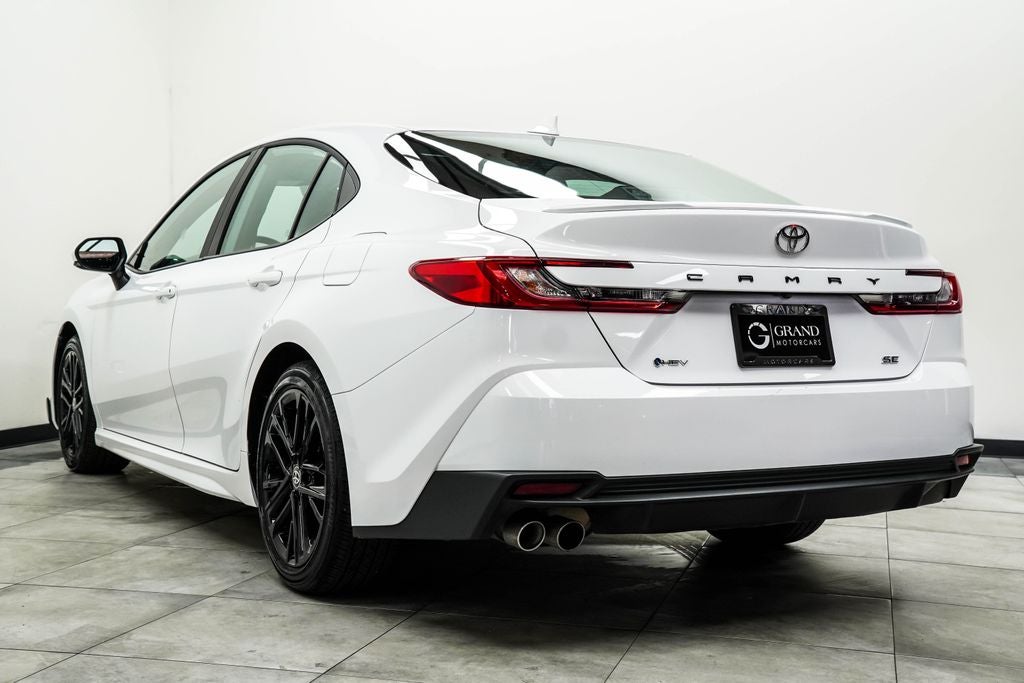 2026 Toyota Camry SE