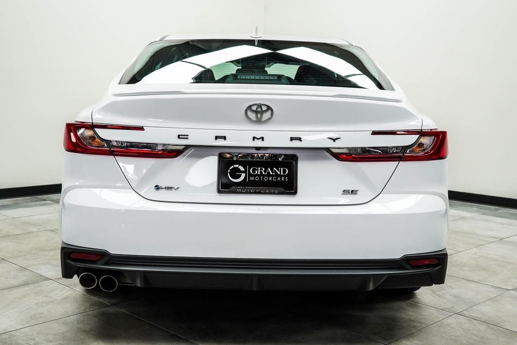 2026 Toyota Camry SE