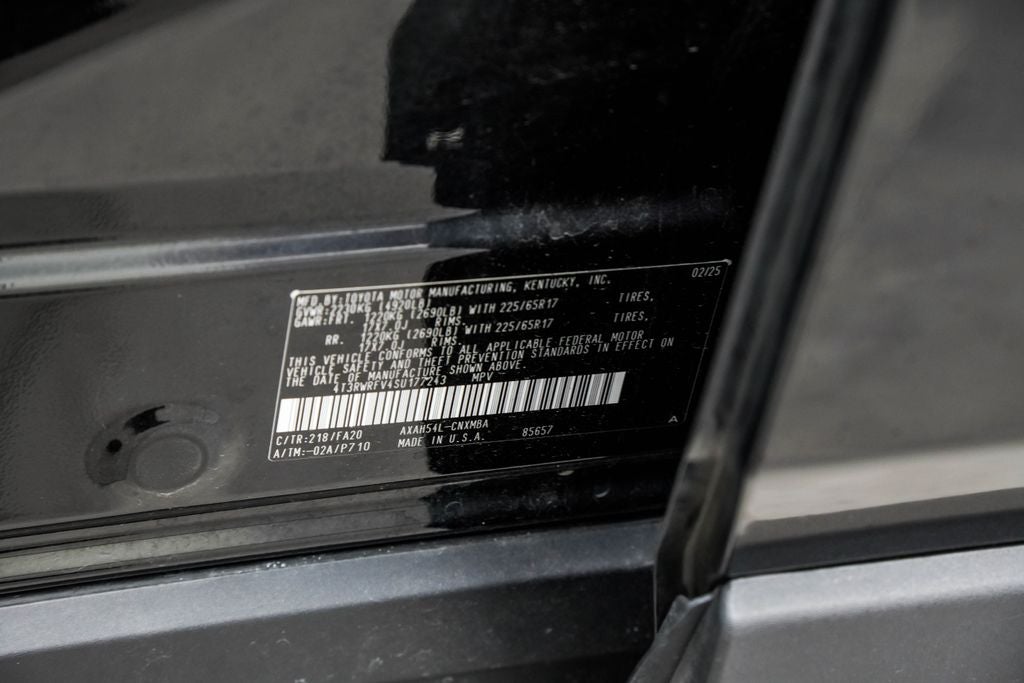2025 Toyota RAV4 Hybrid XLE