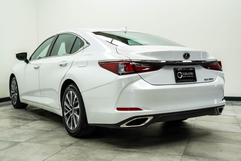 2022 Lexus ES 350