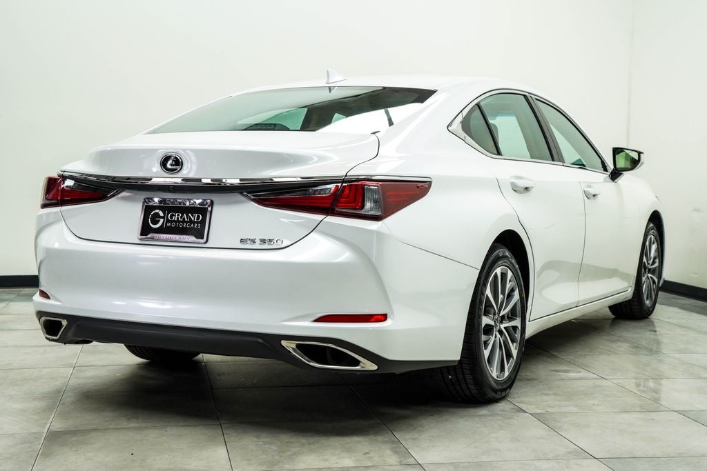 2022 Lexus ES 350