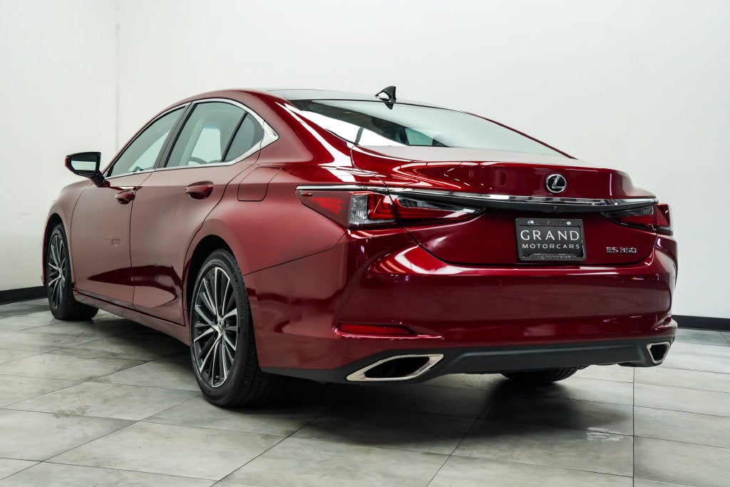 2022 Lexus ES 350