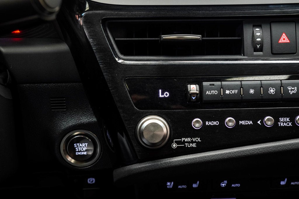 2022 Lexus ES 350
