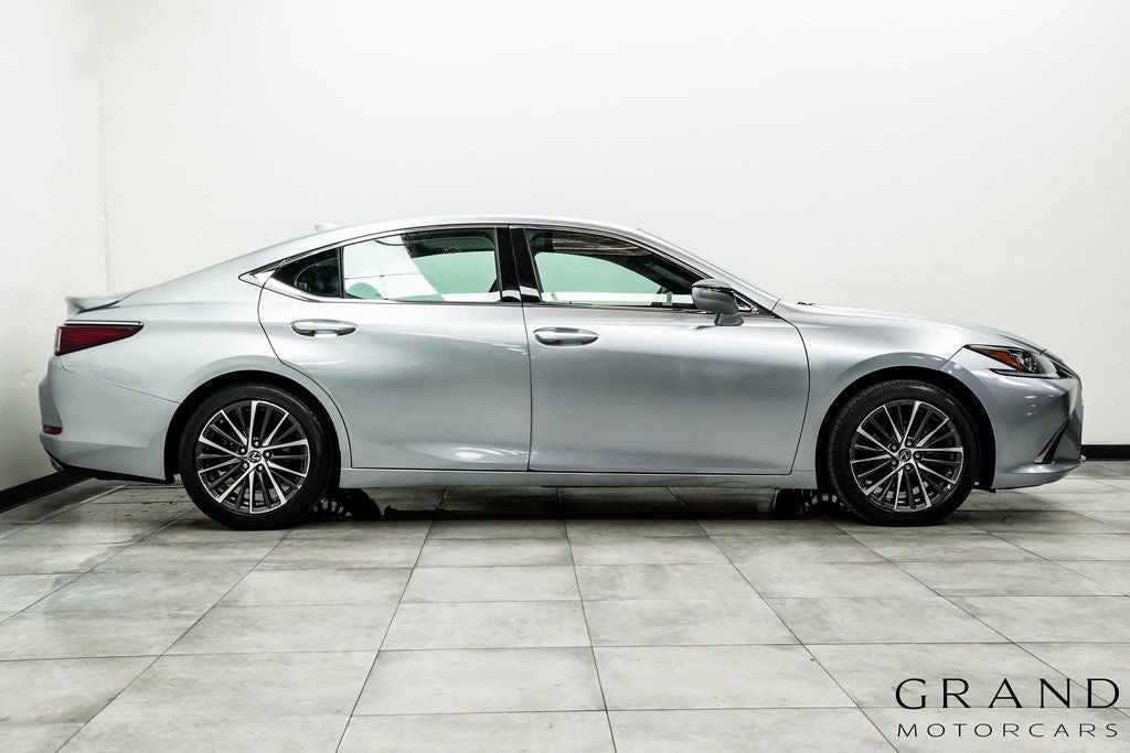2022 Lexus ES 350
