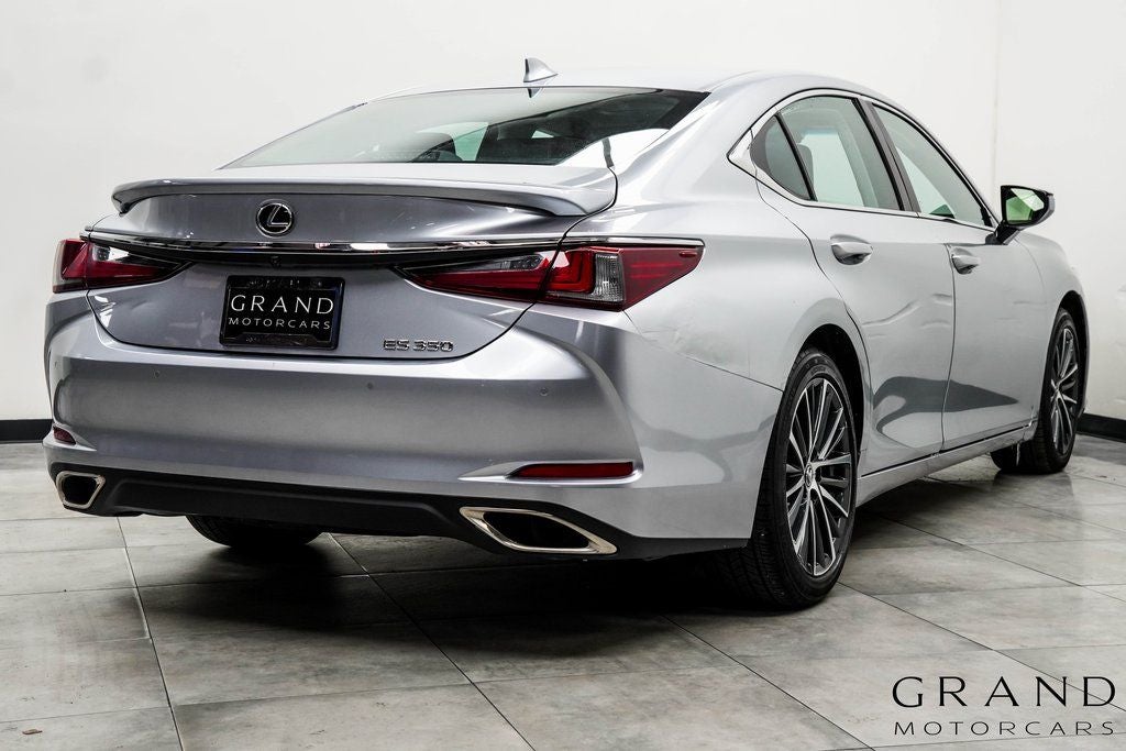 2022 Lexus ES 350