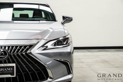 2022 Lexus ES 350