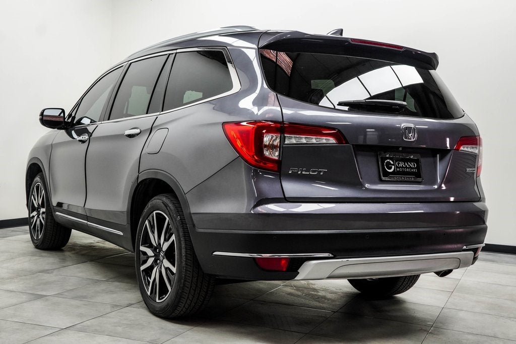 2022 Honda Pilot Touring 8 Passenger