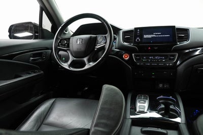 2022 Honda Pilot Touring 8 Passenger