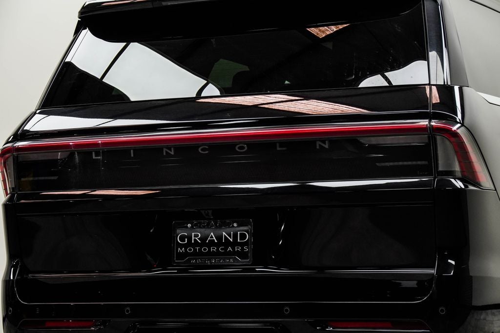 2025 Lincoln Navigator Reserve