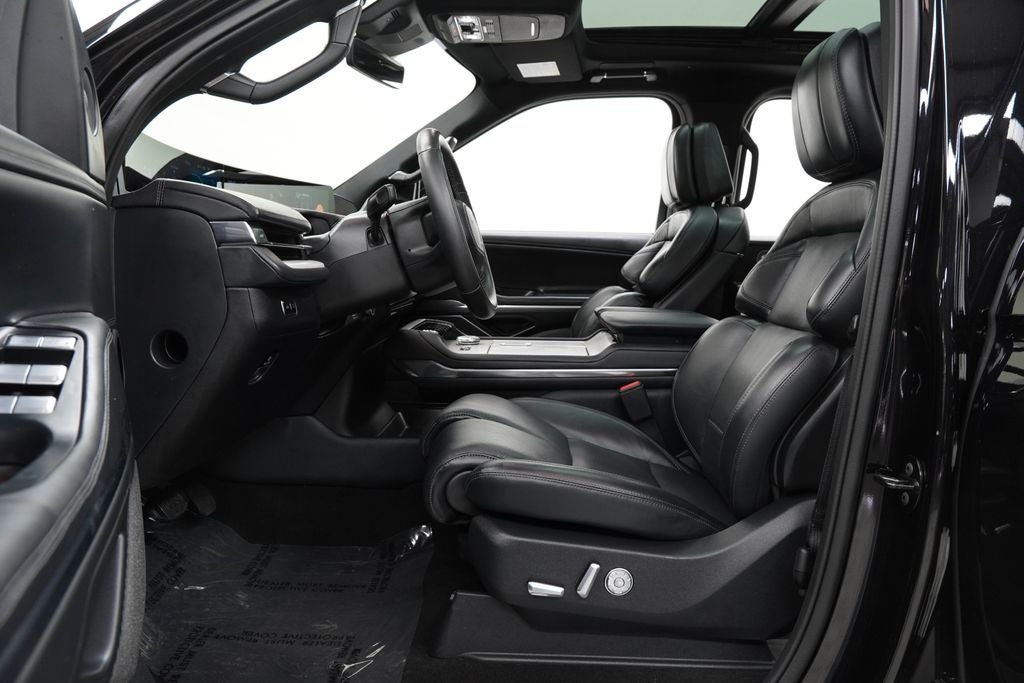 2025 Lincoln Navigator L Reserve