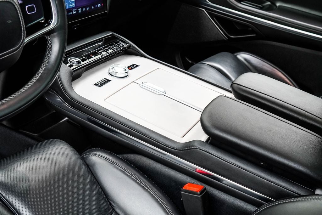 2025 Lincoln Navigator L Reserve