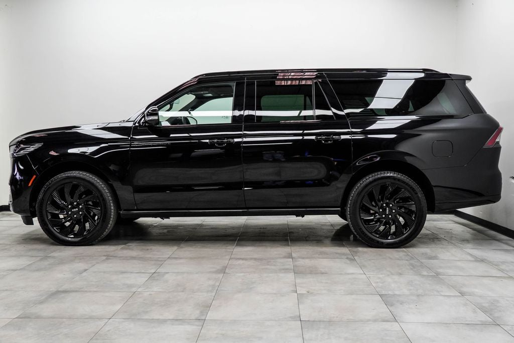 2025 Lincoln Navigator L Reserve