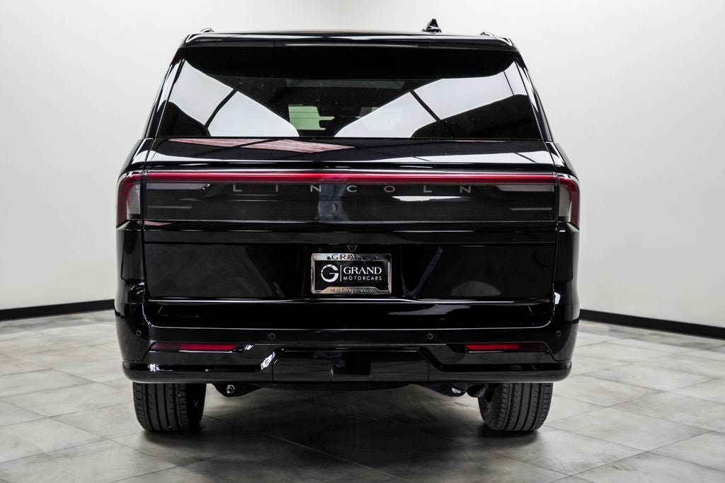 2025 Lincoln Navigator L Reserve