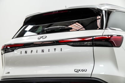 2025 INFINITI QX60 LUXE