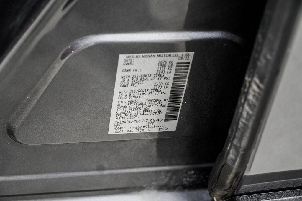 2022 Nissan Pathfinder SL