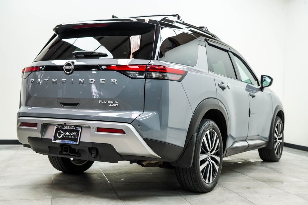 2024 Nissan Pathfinder Platinum