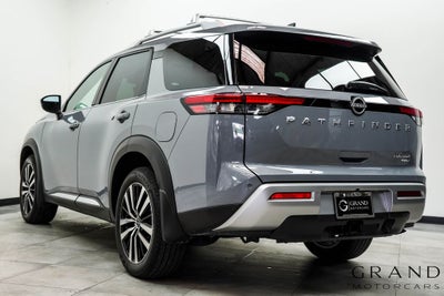 2025 Nissan Pathfinder Platinum
