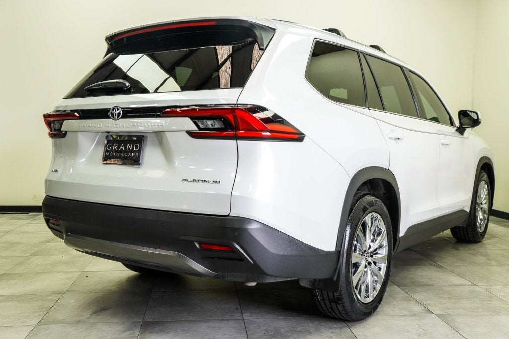 2025 Toyota Grand Highlander Platinum