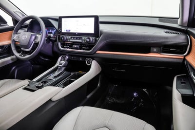 2025 Toyota Grand Highlander Platinum