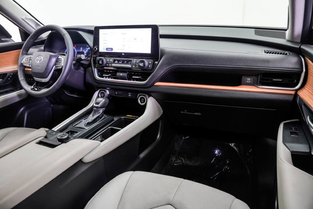 2025 Toyota Grand Highlander Platinum