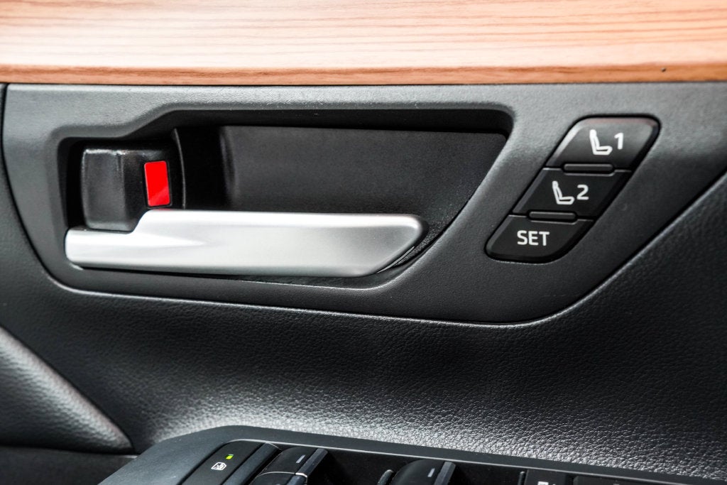 2025 Toyota Grand Highlander Platinum
