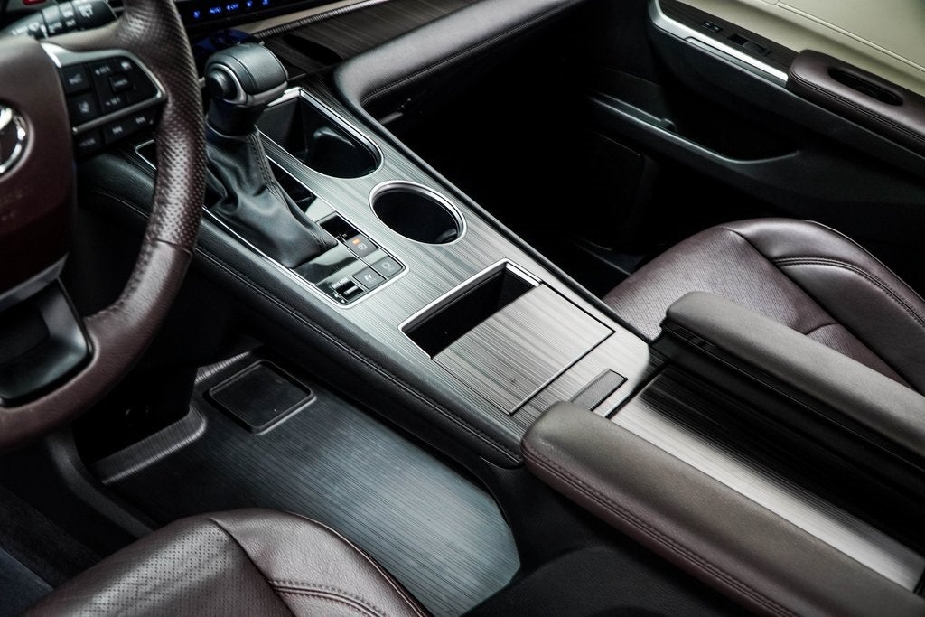 2023 Toyota Sienna Platinum 7 Passenger