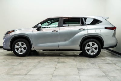 2025 Toyota Highlander LE