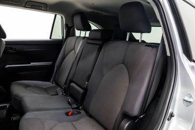 2025 Toyota Highlander LE