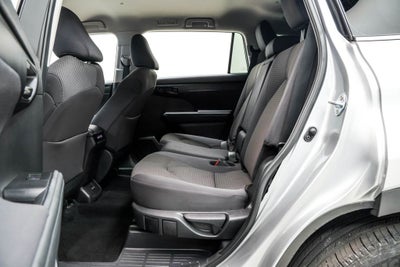 2025 Toyota Highlander LE