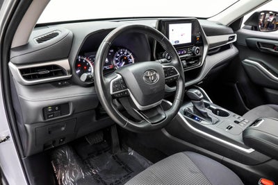 2025 Toyota Highlander LE