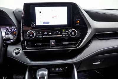 2025 Toyota Highlander LE