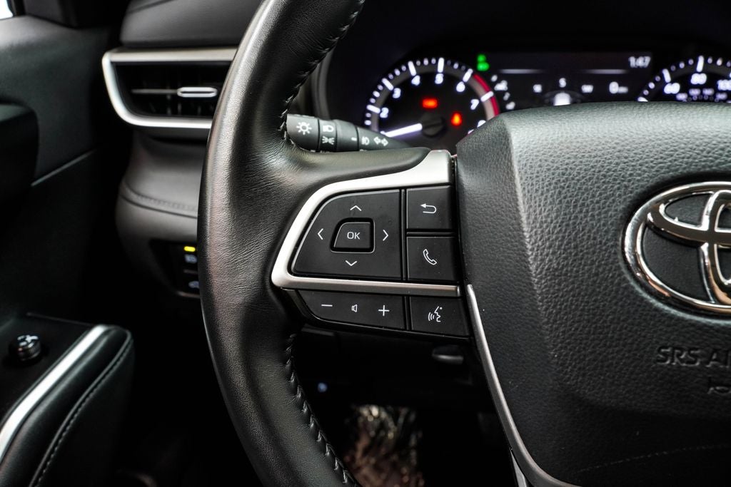 2025 Toyota Highlander LE