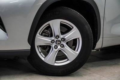 2025 Toyota Highlander LE