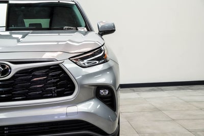 2025 Toyota Highlander LE