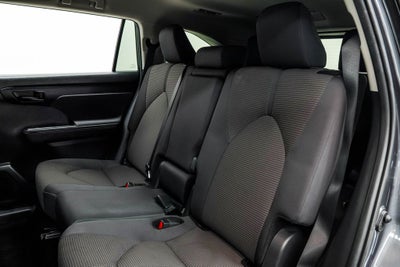 2025 Toyota Highlander LE