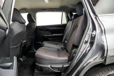 2025 Toyota Highlander LE