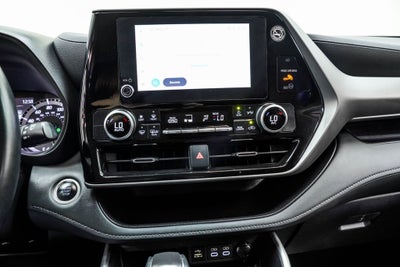 2025 Toyota Highlander LE