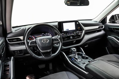 2025 Toyota Highlander LE