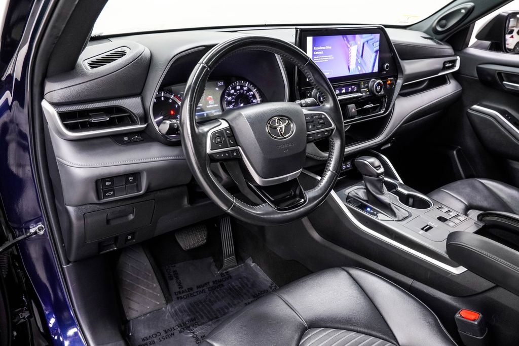 2023 Toyota Highlander XSE