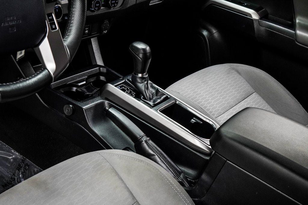 2018 Toyota Tacoma SR V6