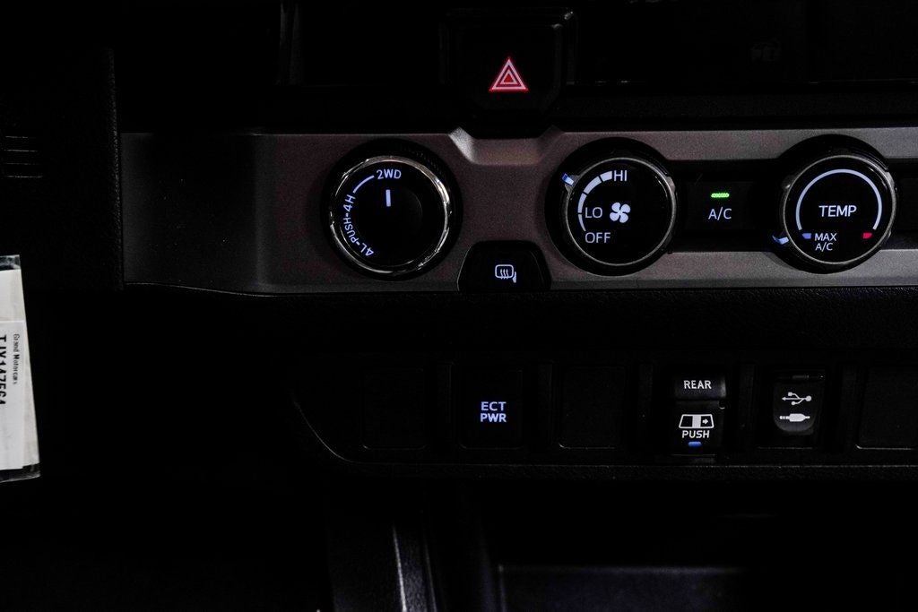 2018 Toyota Tacoma SR V6