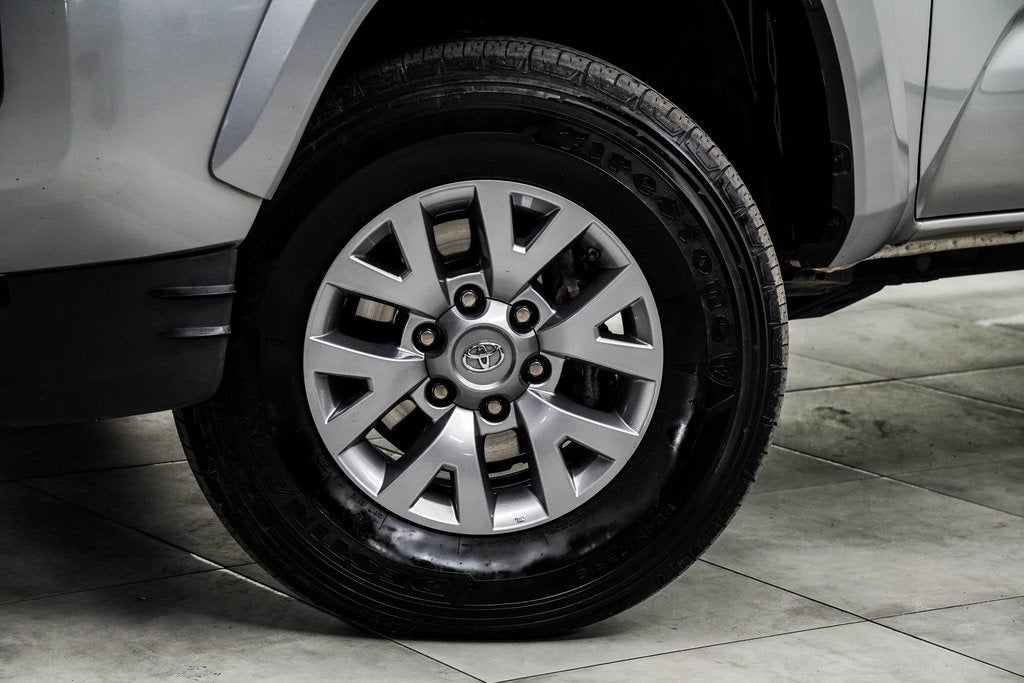 2018 Toyota Tacoma SR V6