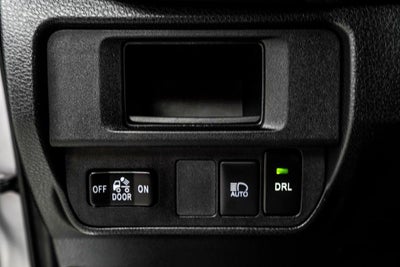 2018 Toyota Tacoma SR V6