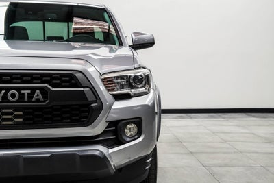 2018 Toyota Tacoma SR V6