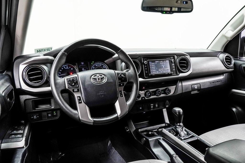 2018 Toyota Tacoma SR V6