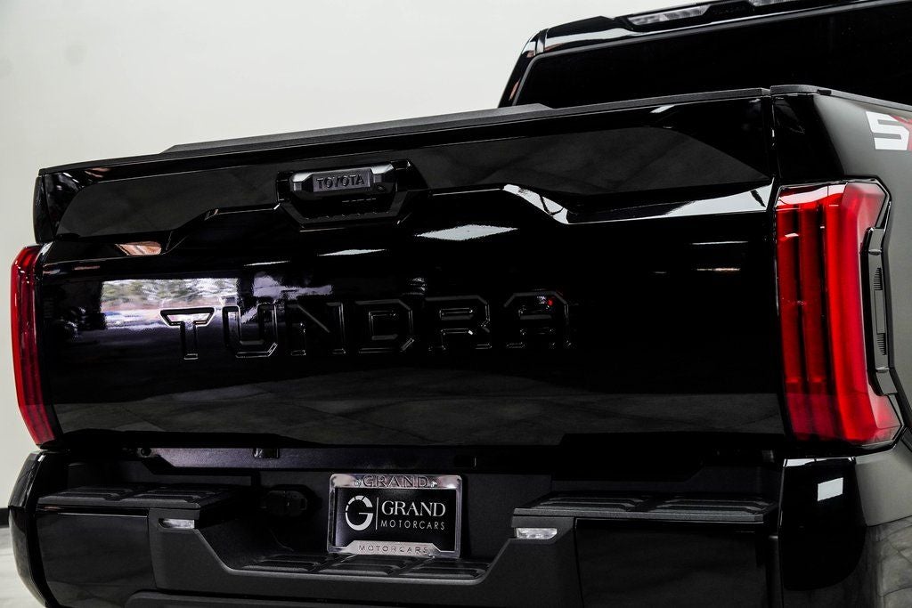 2024 Toyota Tundra SR5